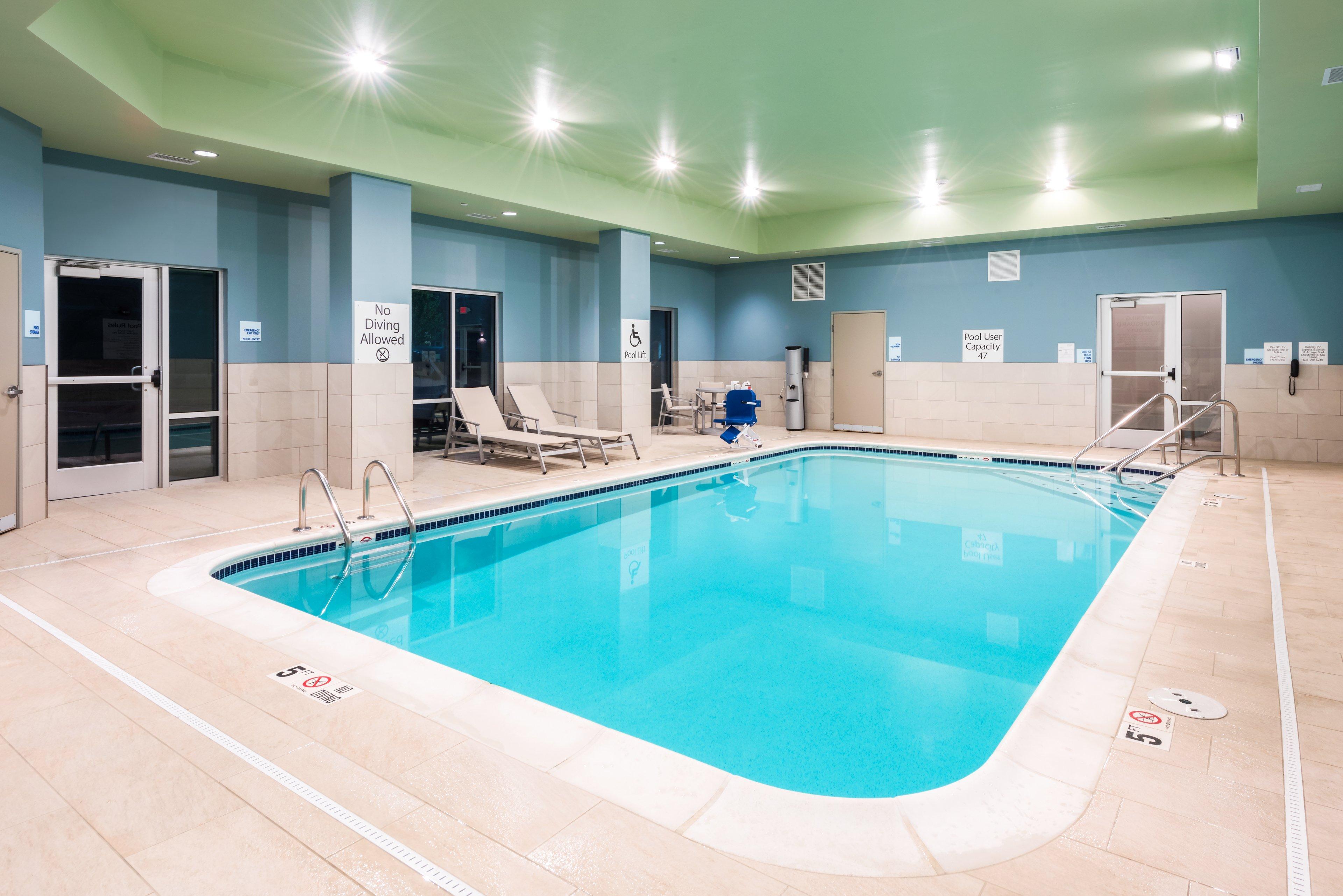 Holiday Inn Express & Suites St. Louis - Chesterfield By Ihg Экстерьер фото